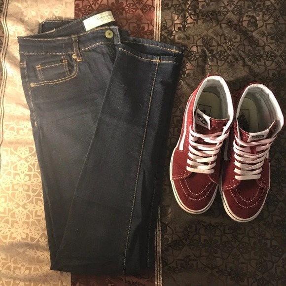 Denim - Dark Wash Abercrombie & Fitch Jeans Size 2